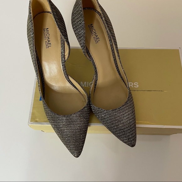 Micheal Kors Women’s Nathalie Flex High Pump Glitter Chain Mesh - Picture 4 of 9